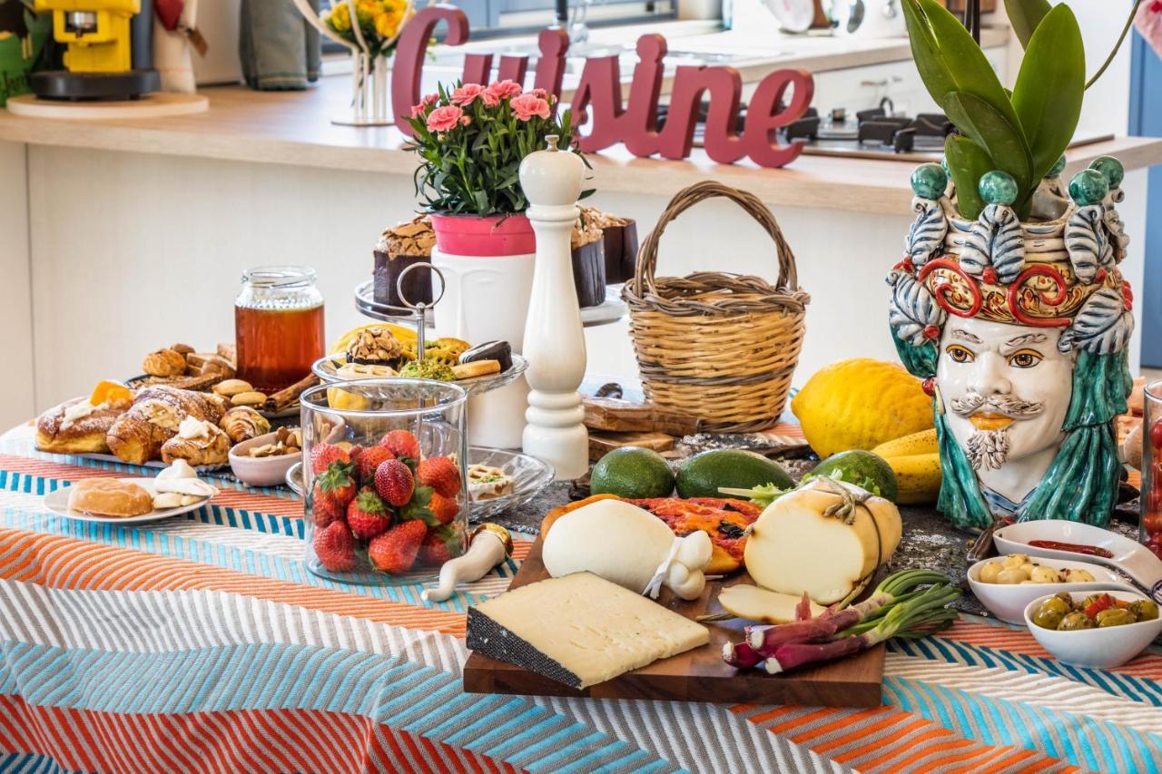ノート Michael Garden Bed & Breakfast エクステリア 写真